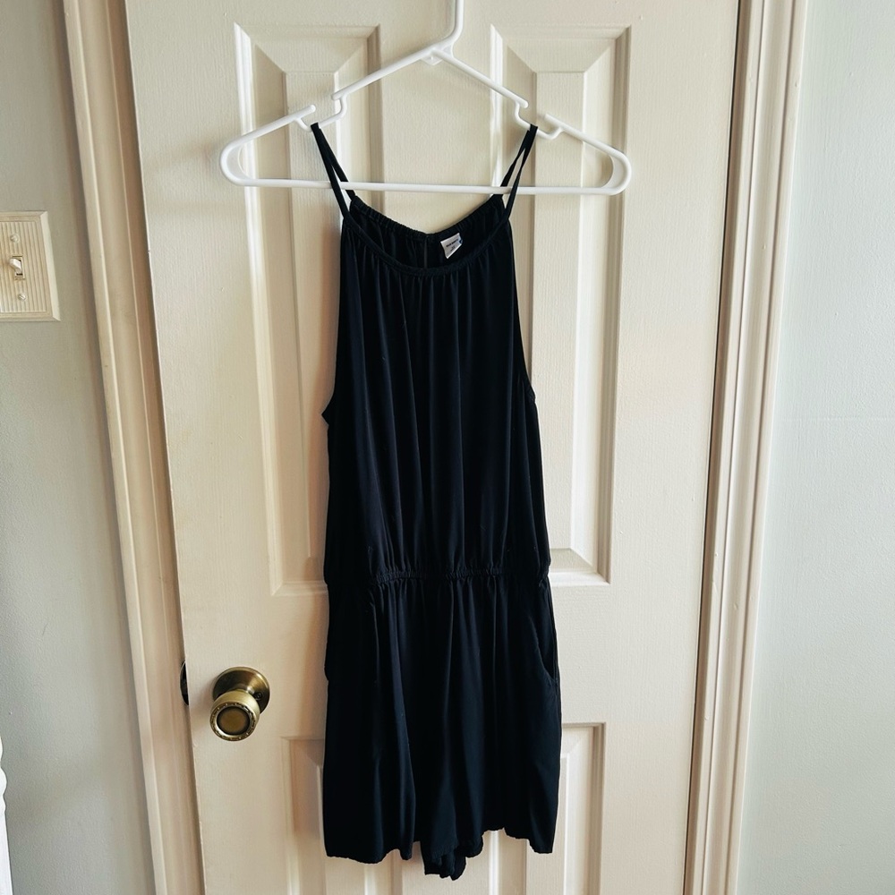 Elegant Black Romper Dress with Pockets